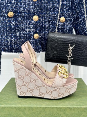 Gucci Women's Canvas 12cm Horsebit Wedge Sandals Light Pink