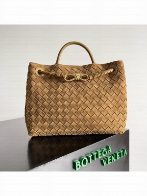 Bottega Veneta Medium Andiamo Suede 766016 Khaki