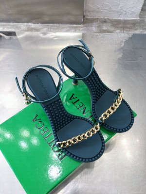 Bottega Veneta DOT Chain and detachable sphere embellishment Inkwell Sandals 2021 Collection