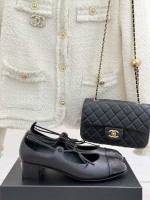Chanel Lambskin & Patent Calfskin Mary Janes G46323 Pumps Black 2025  
