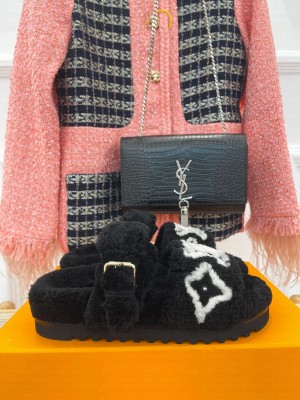 Louis Vuitton Shearling Flat Slide Sandals 2023 05