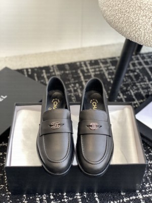 Chanel Calfskin Moccasins G45504 Black Loafer 2024 