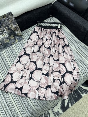 Chanel Camellia Print Elastic Waist Skirt 2025
