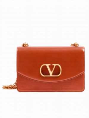 Valentino Garavani Vain Shoulder Bag In Shiny Calfskin Red
