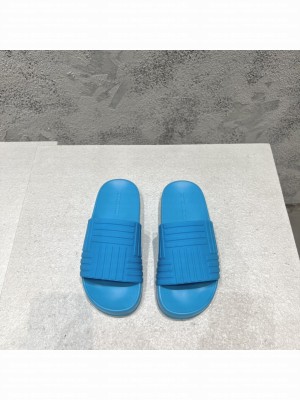 BOTTEGA VENETA Unisex Rubber Slider Flat Slide Sandals Light Blue
