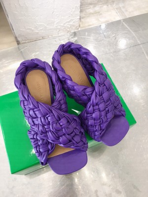 Botteg Veneta Oversized criss-cross straps Squared toe with rounded edges Slide-on Sandals 2020 Fall Purple