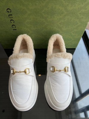 Gucci Fabric and Leather Loafers with Shearling Lining 03