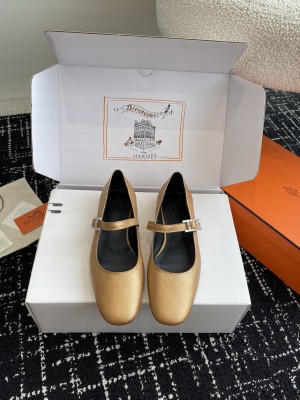 Hermes Jane ballet goatskin flat gold