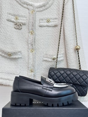 Chanel Lambskin Heel Loafers 5.5cm with Framed CC 2023 015