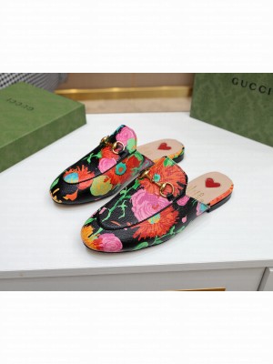 GUCCI PRINCETOWN GG HORSEBIT SLIPPER FLOWER PRINT 02 2021 Collection