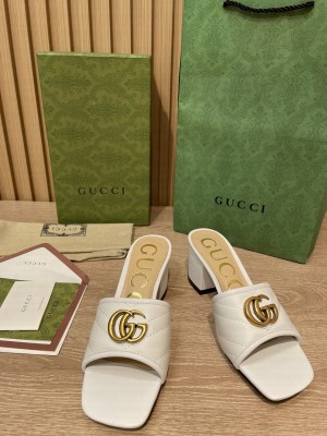 Gucci Double G Chevron Matelassé leather 5.5cm ‎Slide Sandals 2022 Collection,White