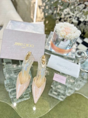 Jimmy Choo Saeda 85/10.5 cmBlack Patent Leather Pumps with Crystal Embellishment 2023 Pink