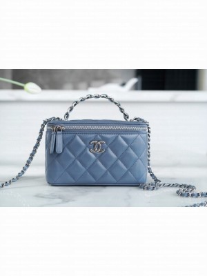 CHANEL 23K CLUTCH WITH CHAIN AP3768 blue