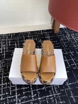 Dior L'Amazone Wedge Slide Calfskin and Natural Graphic Cannage Raffia brown