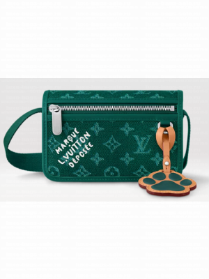 Louis Vuitton Bosphore Wearable Wallet M12637 Green