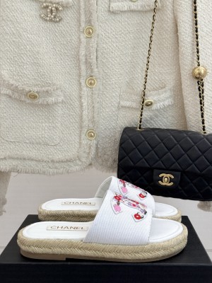 Chanel Canvas Embroidered CC Espadrilles Slide Mules White 2025