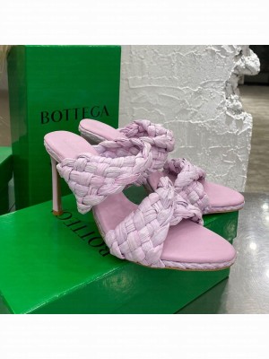 Bottega Veneta The Curve Raffia Heel Sandals 9.5cm Light Purple  2021 Collection
