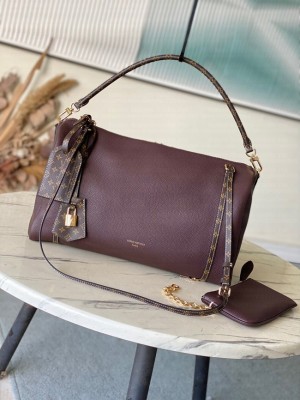 Louis Vuitton Side Trunk GM M13668 burgundy