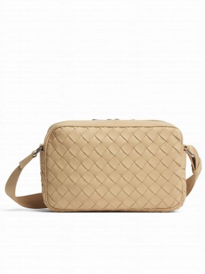 Bottega Veneta Small Classic Intrecciato Camera Bag 710048 Cream