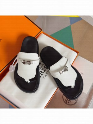 Hermes Unisex Empire sandal 01