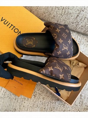 Louis Vuitton 1A98GU Unisex Pool pillow comfort mule