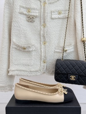 Chanel Calfskin Ballet Flats with Chain Bow Beige 2025