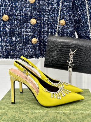 Gucci Women's Yellow Patent Leather 12cm Rhinestone Chain Pumps 