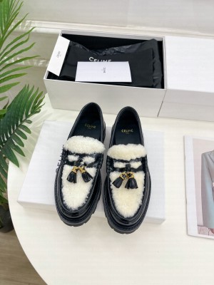CELINE MARGARET LOAFER WITH TRIOMPHE 015