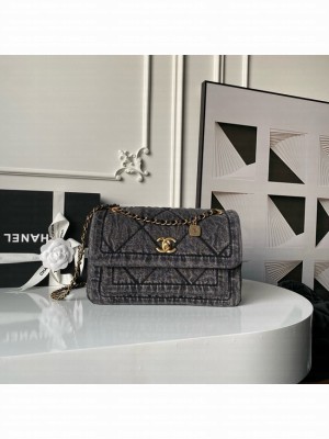 Chanel Maxi Flapbag AS5734 dark blue