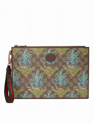 Gucci Tiger Print GG Pouch 688378 Green