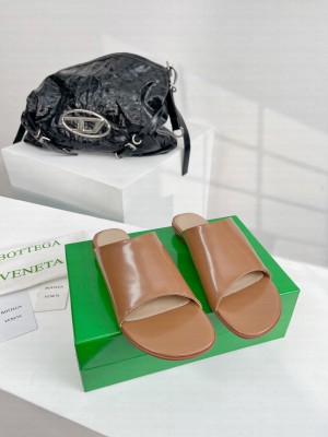 Bottega Veneta Atomic Lambskin Mule Brown
