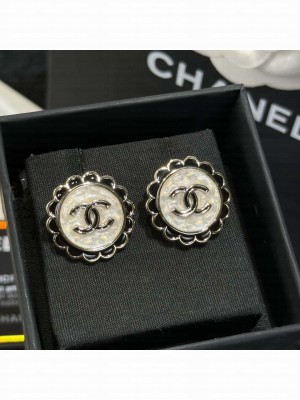 Chanel Earrings AB8268 2024