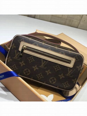 Louis Vuitton Monogram Canvas Messenger Bag Collection