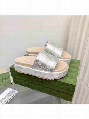 Gucci 100 GG Platform Slide Sandals Silver 2022 Collection 05