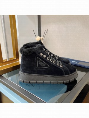 Prada suede and shearling Boots Blue