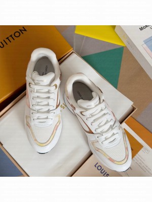 Louis Vuitton Unisex Neo Run Away Sneaker 05