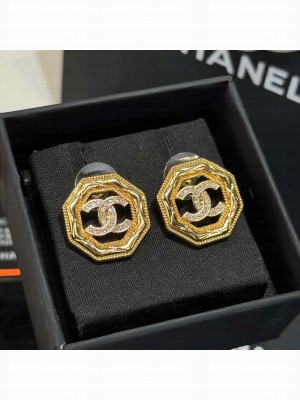 Chanel Earrings AB8284 2024