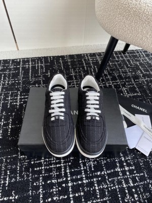 Chanel Wool & Mixed Fibers Navy Blue & White G46011 Sneakers