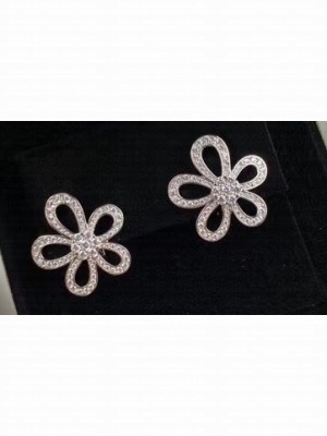 Van Cleef & Arpels Flowerlace Pendant Earrings