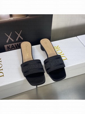 Dior Dway Heeled Slide Sandals 4cm in Cotton Embroidered 2023 Collection 036