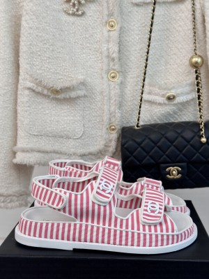 Chanel Stripes Beach Flat Sandals 2024 02