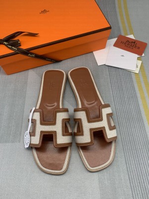 Hermes Oran Denim Flat Slide Sandals 0104 2022 Collection