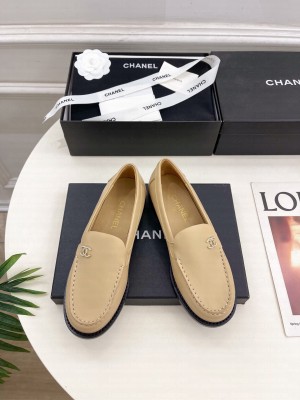 Chanel patent calfskin loafer with CC crystal logo beige 2025