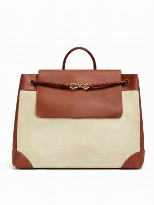 Bottega Veneta Large Andiamo Backpack Coffee