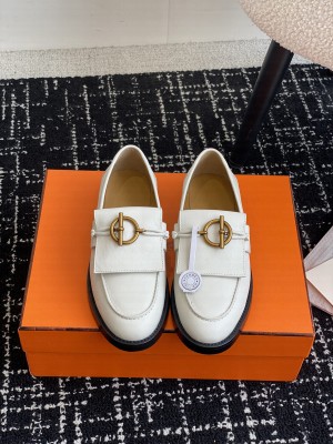 Hermes Impact loafer white