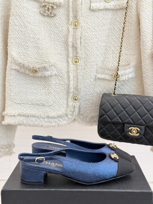 Chanel Lambskin & Grosgrain cc Metal slingback Pumps Blue 2025