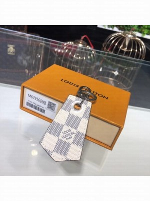 Louis Vuitton Enchappe Bag Charm and Key Holder Damier Azur Canvas Fall/Winter 2017 Collection M67916, Azur