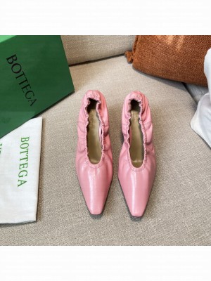 Bottega Veneta Almond Pumps in Pink Lambskin with Plexiglass Heel 2021 Collection