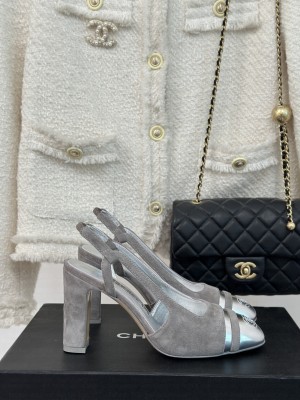 Chanel Suede & Metallic Calfskin Slingback Pumps 2024 03