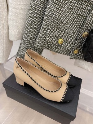 Chanel Heel 4.5cm chain Pumps Beige Spring 2022 Collection